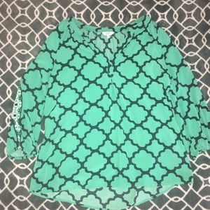 Crown and Ivy//Green Patterned Shirt